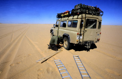 Transafrica in a 100 landrover 