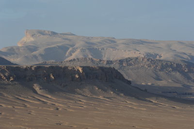 The mountains around Palmyra.JPG