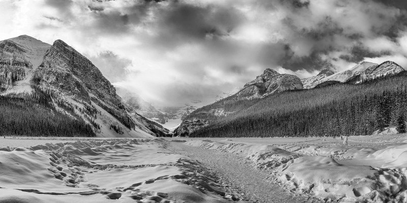 Lake Louise B&W