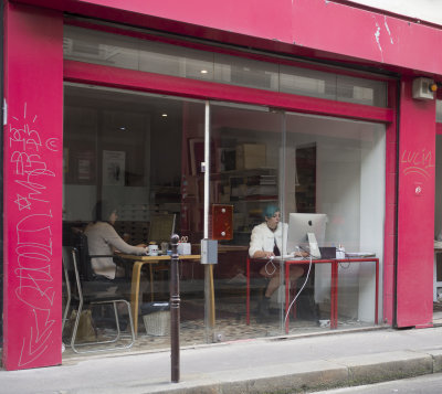 Paris_A171369w.jpg