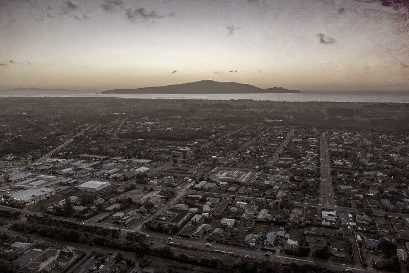 30 August 2019 - Flying the Mavic high above Waikanae (still legal) and aging it using Topaz filters