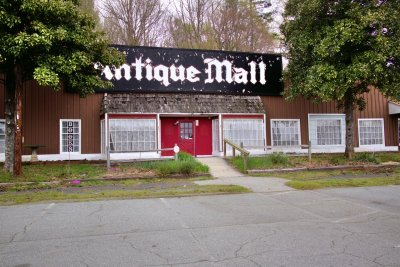DanielBooneVillage_2175.jpg