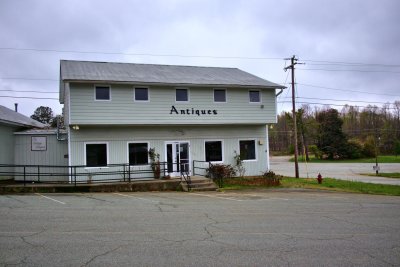 DanielBooneVillage_2180.jpg