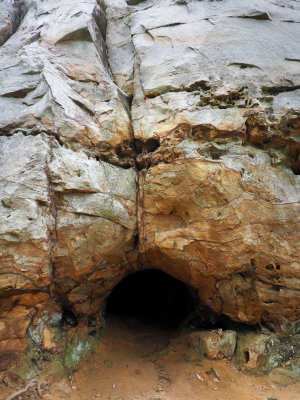 P5219390.jpg - Bear Cave