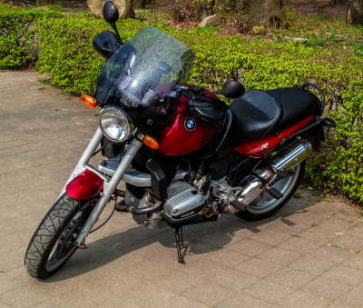 BMW R1100R