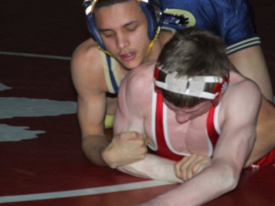 2007_0127Wrestling110076.JPG