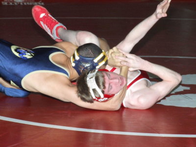 2007_0127Wrestling110079.JPG