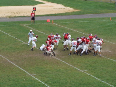 2007_0831Footballscrim40094.JPG