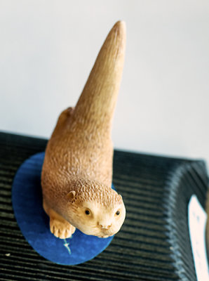 Otter Palm Charm - Ivory