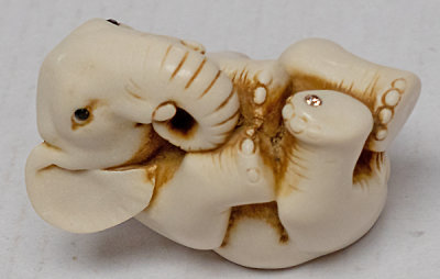 Elephant Palm Charm - Ivory Bling
