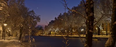 Pano au Nouveau Bassin avec Lune montante