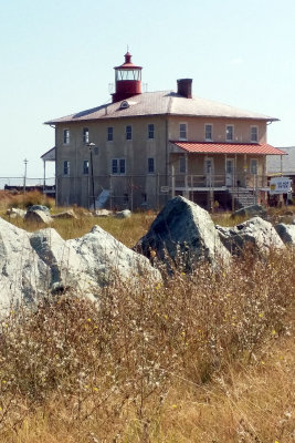 MD Lighthouse Challenge=challenge to see 10 lighthouses, 1 lightship & more in 1 weekend.