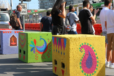 Melbourne knows how to protect pedestrians - artfully! 