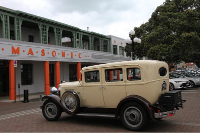 Antique car & art deco building