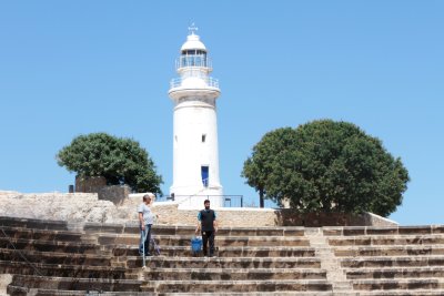 Walked down to the Park & made a beeline to the lighthouse & Odeon. Steps were being power washed!