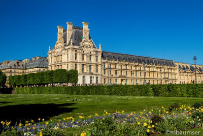 Louve seen from Jardin des Tuileries 149527