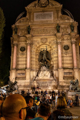 Fontaine Saint-Michel 150051