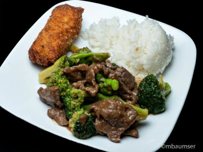 Beef and Broccoli, egg roll