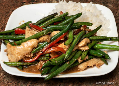 Chicken and String Beans with White Rice