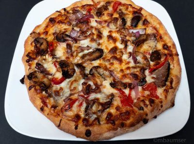 Steak and Roasted Peppers Pizza