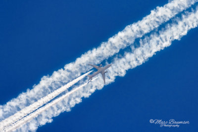 Contrail on Contrail 24967