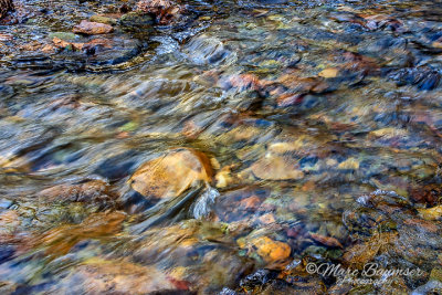Moving Water 25523
