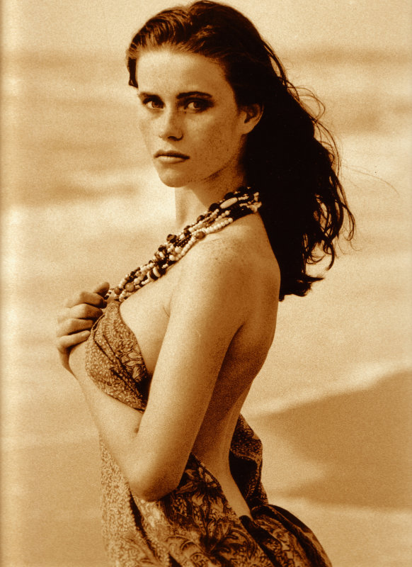 90's Beach : Yvonne F - Factory Models Amsterdam / Elite Amsterdam / Fashion Models Milano