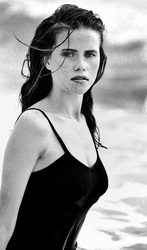 90's Beach : Yvonne F - Factory Models Amsterdam / Elite Amsterdam / Fashion Models Milano