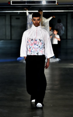20190406 OSCAM Closet Sale Catwalk 072.jpg