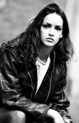 90's Girl in a leather jacket 032.jpg
