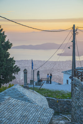 Makrinitsa (Volos on the background)