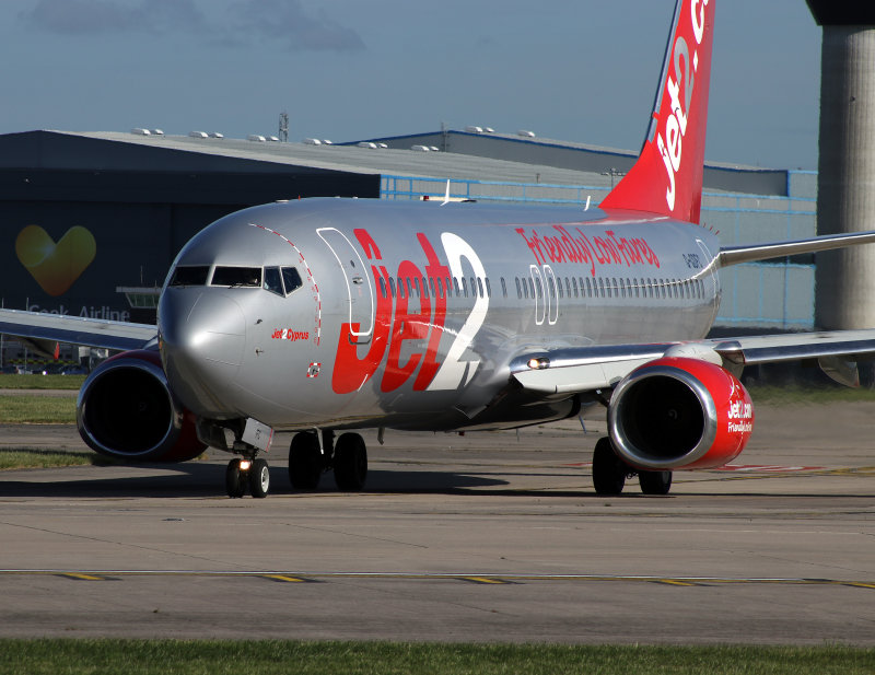 JET2 738 