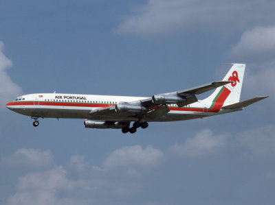 Boeing 707 CS-TBB