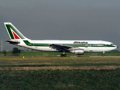 A300b -BUST  (LHR 96) 