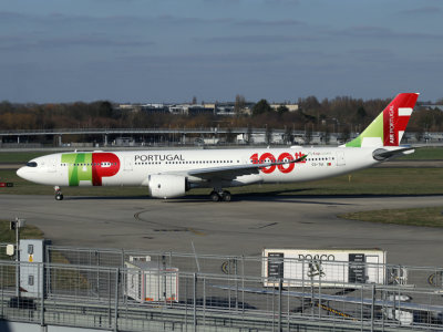 Airbus A330-900 CS-TUI 