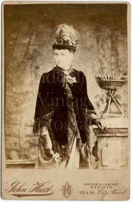 Victorian Cabinet Card Photo