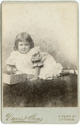 Victorian Cabinet Card Photo