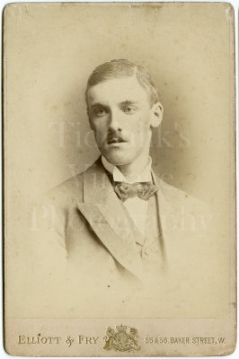 Victorian Cabinet Card Photo