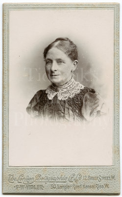 Victorian Carte de Visite CDV Photograph