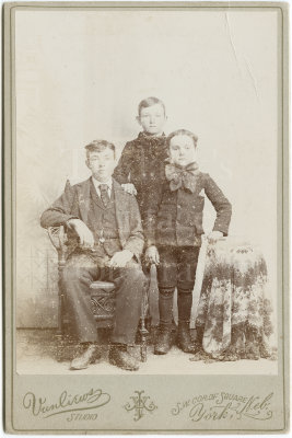 Victorian Cabinet Card Photo