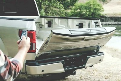 Remote_Tailgate_Release.jpg