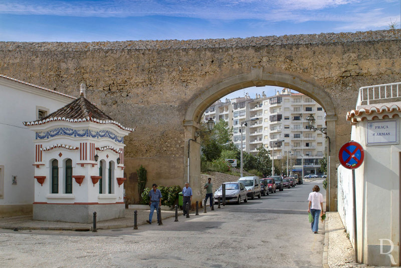 Porta da Praa de Armas