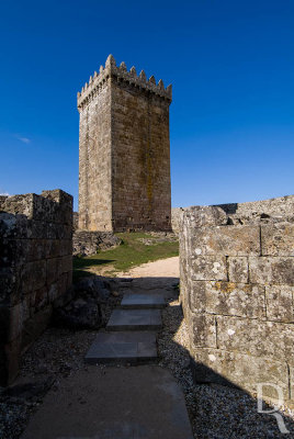 Castelo de Melgao e muralha