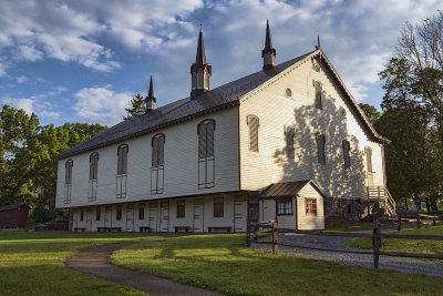 Historic Ft. Hunter Barn