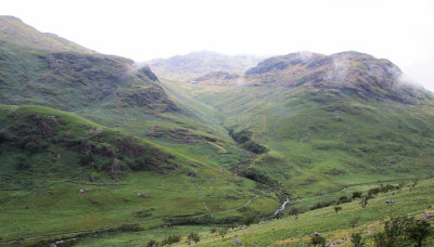 NANT GWYNANT VALLEY . 2