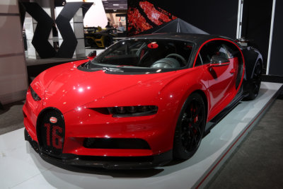 Bugatti Chiron, 2018 New York International Auto Show (0402)