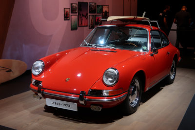 California Dreamin', Early Porsche 911, preview of Porsche exhibit & new 911 for Porsche Club, 2018 Los Angeles Auto Show (1313)
