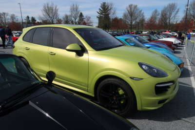 Porsche Cayenne GTS, spectator parking lot, Porsche Swap Meet in Hershey, PA (0642)