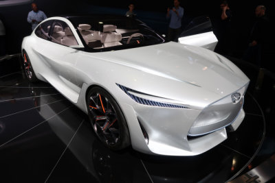 Infiniti Qs Inspiration Electric Concept Car (3029)