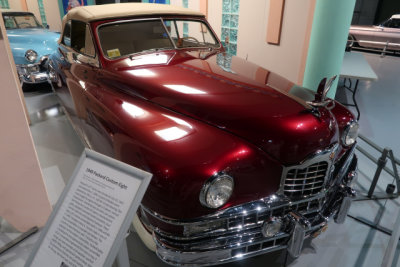 1949 Packard Custom Eight (3432)